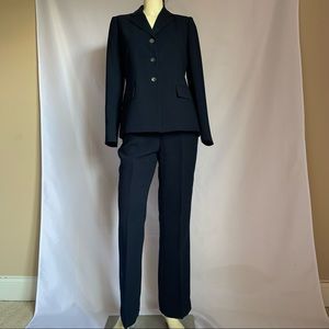 Calvin klien women’s blazer navy blue size 4